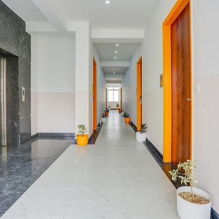 فندق Super Townhouse Sector 69 غورغاون المظهر الخارجي الصورة